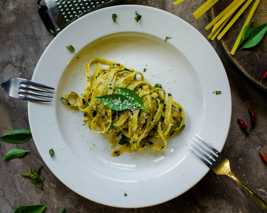 Avokado Soslu Spaghetti